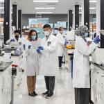 VINGROUP nhận chuyển giao độc quyền công nghệ sản xuất vắc xin mRNA phòng Covid-19 tại Việt Nam