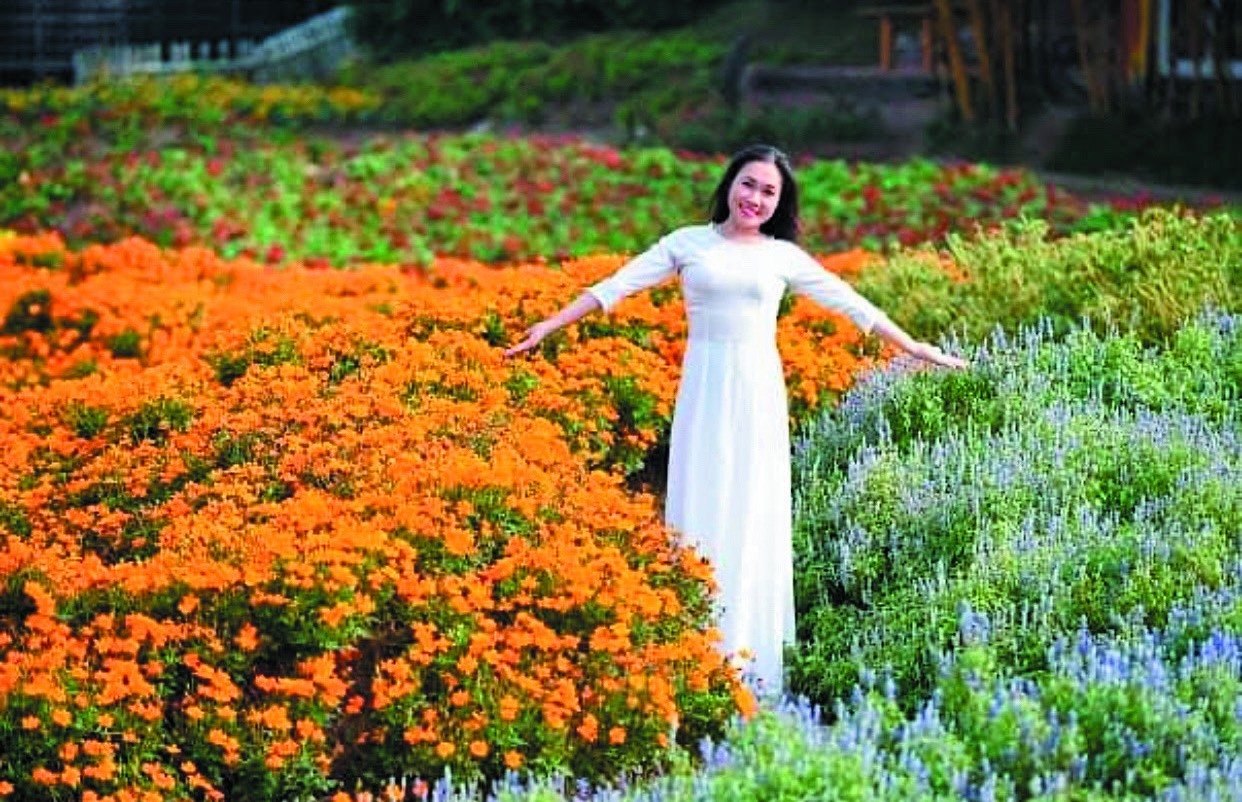 Cô giáo Dương Thị Phương Hoa: Bông hoa đẹp giữa vườn hoa nhà giáo