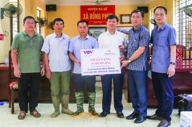 Công ty Cổ phần Nhiệt điện Quảng Ninh: Chung tay hỗ trợ người dân Ba Bể khắc phục hậu quả thiên tai