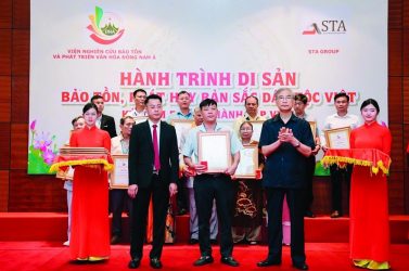 Nghệ nhân Lưu Đình Tuyên: Người giữ lửa và lan tỏa Văn hóa tâm linh Việt