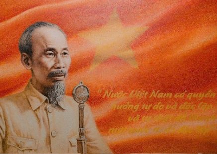 45 tác phẩm đặc sắc tại triển lãm “Trái tim tình yêu Việt Nam”