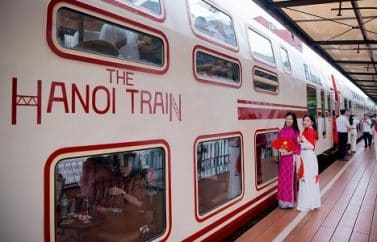 Tàu du lịch “Hà Nội 5 cửa ô” – Nơi du khách có thể chạm vào di sản