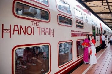 Tàu du lịch “Hà Nội 5 cửa ô” – Nơi du khách có thể chạm vào di sản