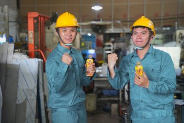 Bền đam mê từ xưởng hàn: Câu chuyện của những người trẻ không ngừng tiến bước