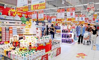 Cuộc đua “nước rút” cuối năm 2025: Bán lẻ bùng nổ khuyến mại, hướng tới mục tiêu tăng trưởng trên 9%