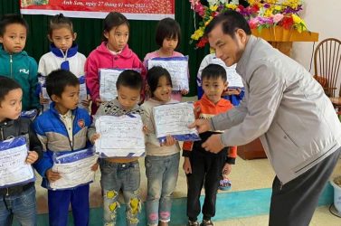 Doanh nhân Cựu chiến binh Nguyễn Viết Phượng – Giám đốc công ty TNHH dệt may Hồng Loan: Người lính giàu nghị lực và hết mình vì cộng đồng