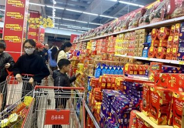 Chuẩn bị hàng hóa thiết yếu sẵn sàng phục vụ Tết Nguyên đán 2026