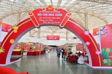 Hội chợ Mùa Xuân 2026: Hàng hóa đầy ắp, sẵn sàng cho ‘đại tiệc’ mua sắm Tết