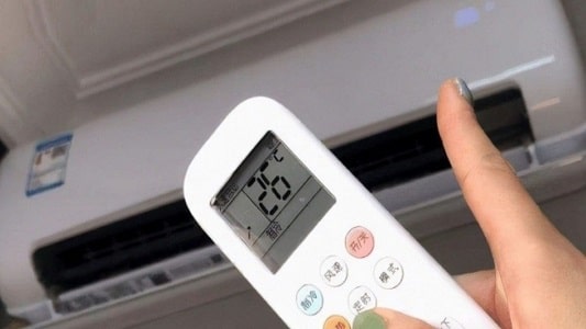 Hà Nội kêu gọi người dân thực hiện “2 bật – 3 tắt” để tiết kiệm điện giữa cao điểm nắng nóng