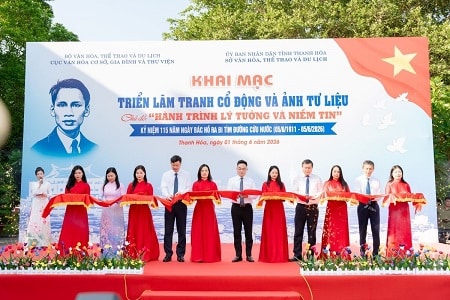 Triển lãm tranh, tư liệu kỷ niệm 115 năm Ngày Chủ tịch Hồ Chí Minh ra đi tìm đường cứu nước