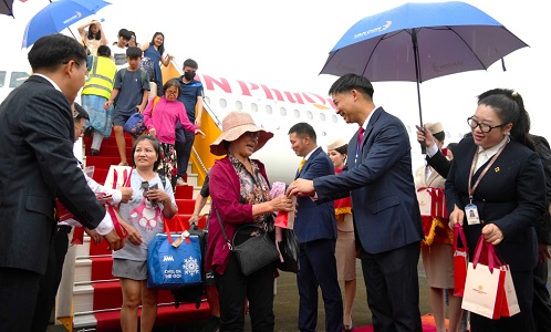 Sun PhuQuoc Airways khai trương đường bay kết nối TP.HCM với cửa ngõ Đông Bắc
