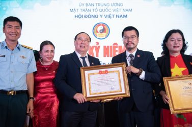 Đông y gia truyền Athena: Gìn giữ y đạo, xây dựng thương hiệu bằng đông y chuẩn mực với bí quyết châm cứu êm “vô thống châm” độc bản
